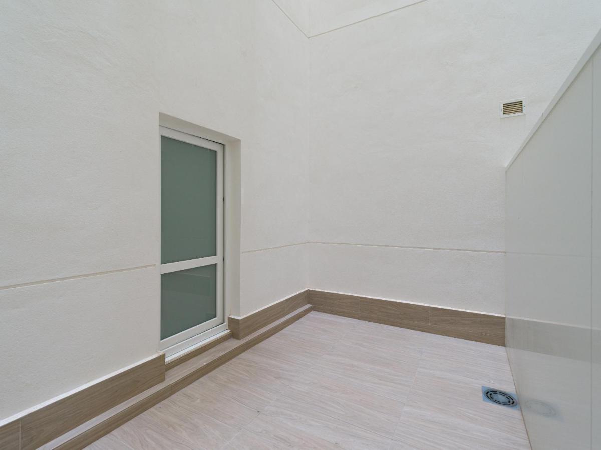Homeforguest Modern Apartment In Las Canteras With Parking Las Palmas de Gran Canaria Luaran gambar